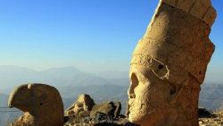 Nemrut Dağı kimindir tartışması