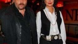 Ayçin ve Ahmet boşanıyor