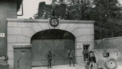 Dachau toplama kampı nedir