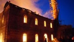 Tarihi Ulu Camii küle döndü