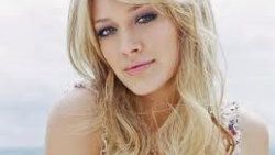 Hilary Duff bir erkek çocuk doğurdu