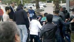 Eşini döven adam linç ediliyordu - Video