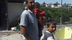 Eşini terkeden kadın evin çatısını da götürdü