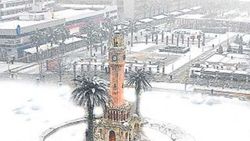 İzmir 51 yıl aradan sonra eksi 7'yi gördü