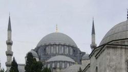 Alman çift ezan sesi nedeniyle dava açtı