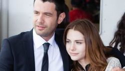 Keremcem ve Ezgi Asaroğlu aynı eve taşındı