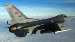 Türk uçakları vur emriyle keşif uçuşu yaptı
