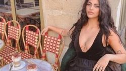 Louvre Müzesi'ne alınmayan model isyan etti