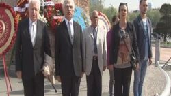 Taksim'de 23 Nisan dolayısıyla tören düzenlendi