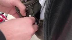 Pantolonunda uyuşturucu saklayan kişi tutuklandı