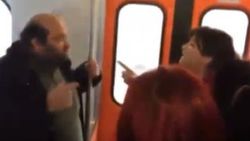 Halkevleri üyeleri Ankara metrosunda olay çıkardı
