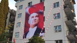 Gece yarısı kız yurduna giren şüpheli aranıyor