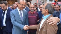 Hayatında ilk defa vali görünce inanamadı