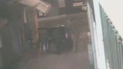 Beyoğlu'nda 150 bin liralık soygun İZLE