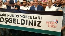 İsrail’in sınır dışı ettiği Türk vatandaşlar yurda döndü