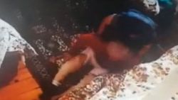 Yaşlı kadını darbeden bakıcı tahliye edildi