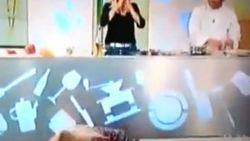 İtalyan kadının canlı yayındaki şovu kötü bitti