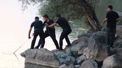 Çayda balık tutmaya çalışırken boğuldu