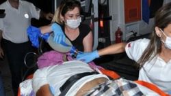 Mersin'de göstericilerin attığı fişek bir can aldı