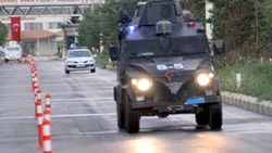 Başbakan Van'da şehitler için uğurlama törenine katıldı