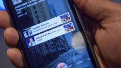 Facebook Home beklenen başarıyı gösteremedi
