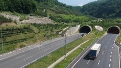 Bolu Dağı Tüneli'nin Ankara yönü ulaşıma kapanacak