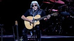 Jose Feliciano İstanbul'da hayranlarıyla buluştu