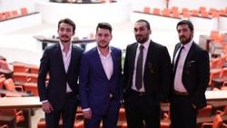 Twitter fenomenleri Meclis'te