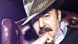 Ferdi Tayfur dede oluyor