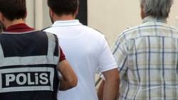Firari Emniyet Müdürü sahte kimlikle yakalandı