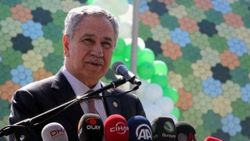 Arınç: Benim 15 yıl otomobilim olmadı