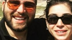 Öykü Çelik tektaşı taktı