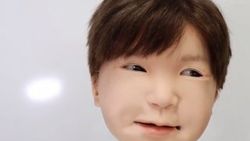 Gerçekliğiyle şaşırtan Japon robot