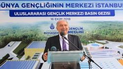 İBB Başkanı Uysal Dünya gençliğine hizmet vermeye hazırız