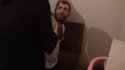 Şanlıurfa'da uyuşturucu taciri çeyiz sandığında yakalandı