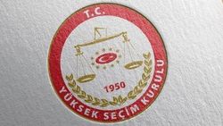 CHP milletvekili adayı Ediz Ün listeden çıkarıldı