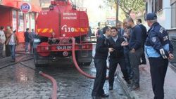 Beyoğlu'nda çıkan yangında facia önlendi