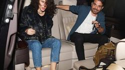 Kenan Doğulu eşi Beren Saat'i unuttu