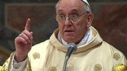 Papa: Ukrayna'da Hristiyanlar birbirini öldürüyor