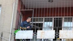 Evden gelen kötü koku paniğe neden oldu