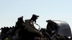 Cezayir'de askeri helikopter düştü