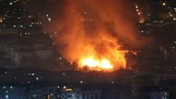 Gazi Mahallesi'nde olaylı gece İZLE