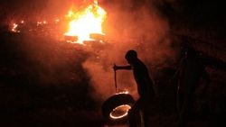 Gazze'de iki eve düzenlenen saldırıda 6 kişi can verdi