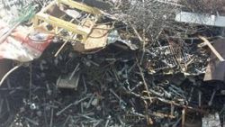 TCDD'den çalınan 2,5 ton demir ele geçirildi