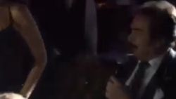 Orhan Gencebay: Hülya benden dayak yemeye bayılır
