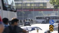 Genelkurmay'dan çıkan 700 asker teslim oldu