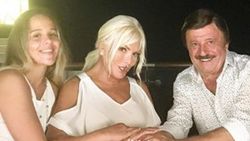 Ajda Pekkan manevi kızıyla buluştu