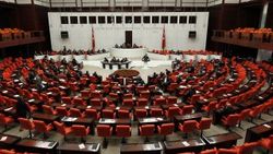 Yargı paketi görüşmeleri ertelendi