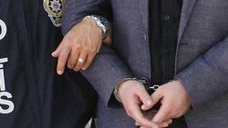 AK Partili meclis üyesi FETÖ'den tutuklandı