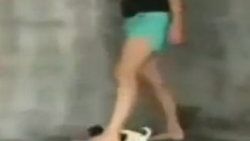 Yavru köpeğe öldüresiye kadar işkence yaptılar